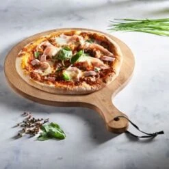 B&M Wooden Pizza Board -Coathr Shop 346842 wooden chop and serve board