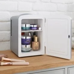 Blaupunkt 4L Mini Fridge -Coathr Shop 370510 blaupunkt mini fridge 4l 5