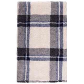 Simply Everyday Check Sherpa Throw - Navy 6 Simply Everyday Check Sherpa Throw - Navy - Image 4