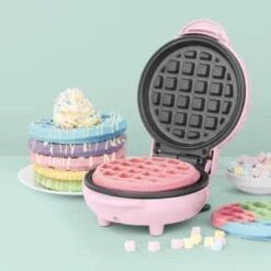 Giles & Posner Mini Waffle Maker -Coathr Shop 395094 giles and posner waffle maker 2