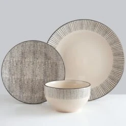 B&M Urban Dining Dinner Set 12pc